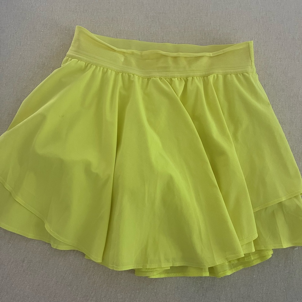 Lululemon skirt neon yellow
